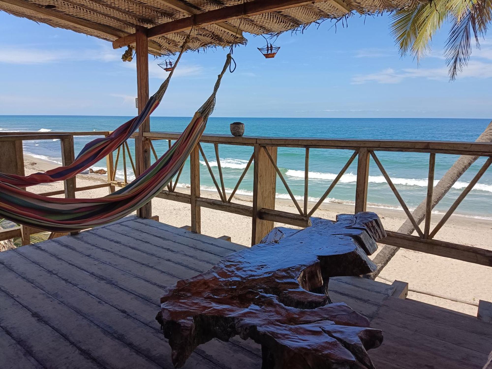 Bob Marley Beach Guachaca Eksteriør bilde