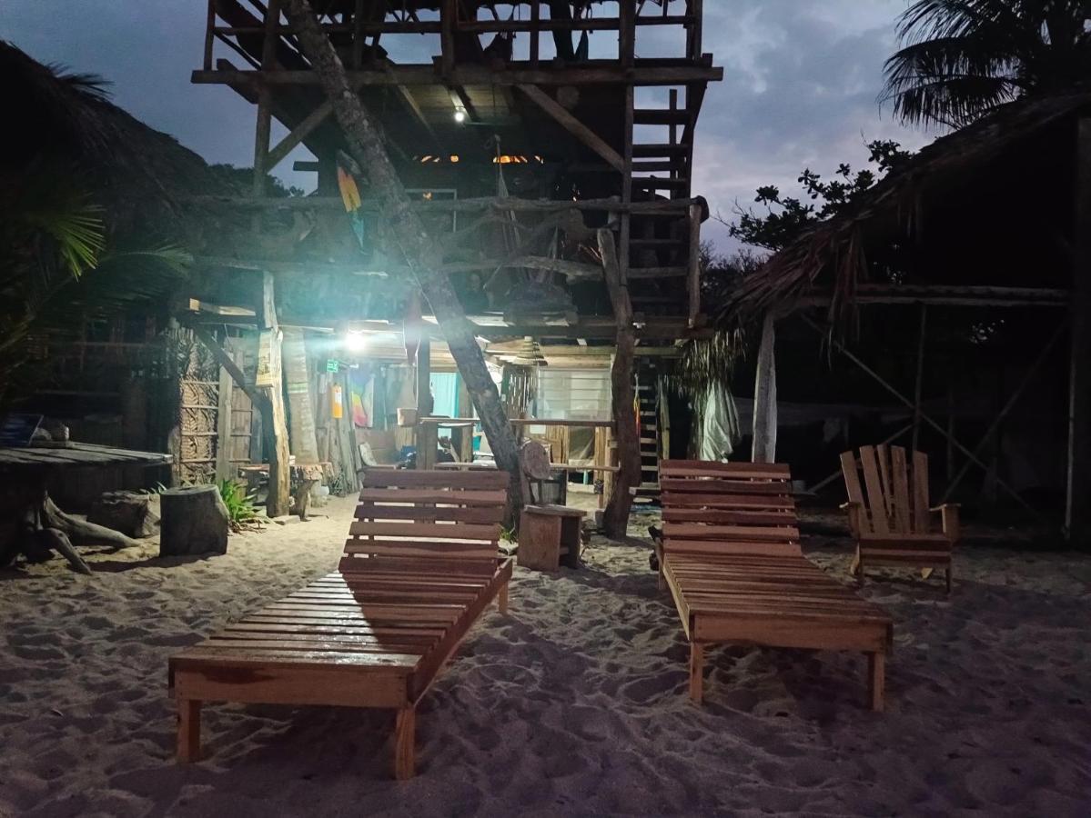 Bob Marley Beach Guachaca Eksteriør bilde